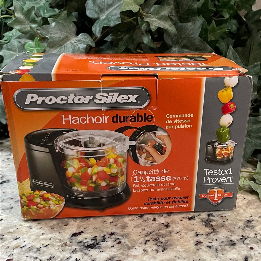 🥗 Proctor Silex Food Chopper 🥗 1.5 Cup capacity New In Box Dishwasher Safe